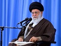 مستندات | امام خامنه‌ای | مردهایی که نمی‌توانند تکیه‌گاه همسرشان باشند!