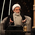 بروکراسی در مقام کنترل مردم، ضعف‌هایی را به مردم تحمیل کرده است